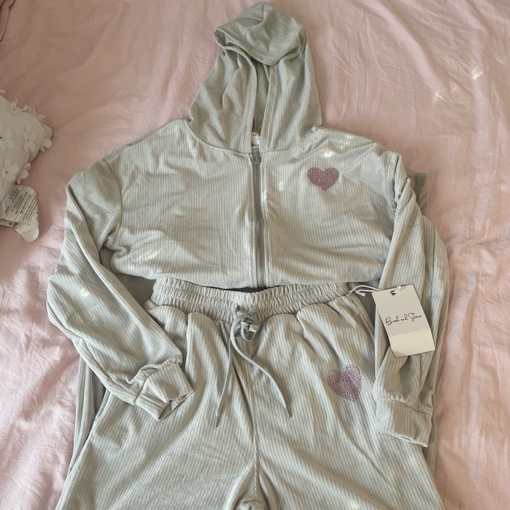 Soft light grey jogger set with pink heart emblem